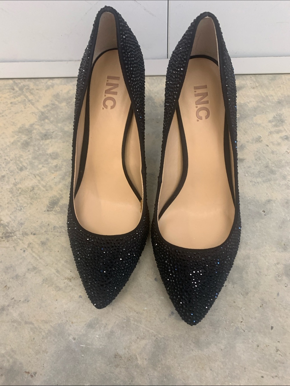 I.N.C. Black Sequined High Heels sz 8 like new